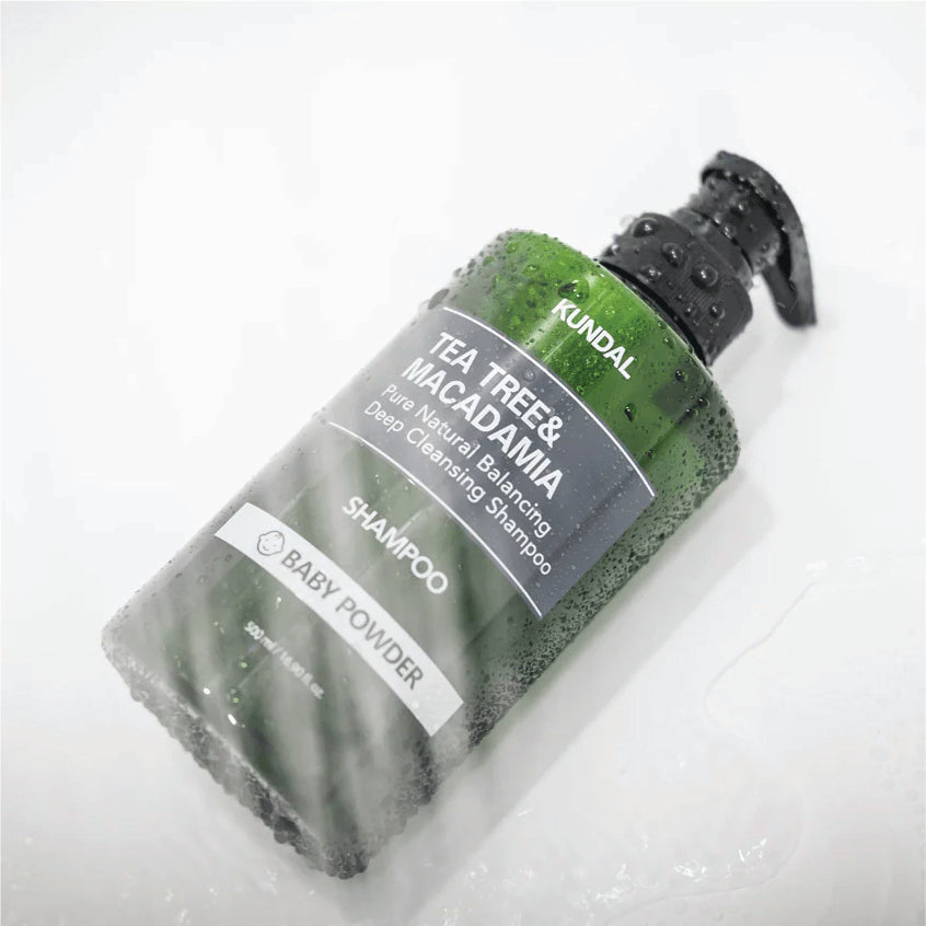 KUNDAL TEA TREE & MACADAMIA DEEP CLEANSING SHAMPOO BABY POWDER