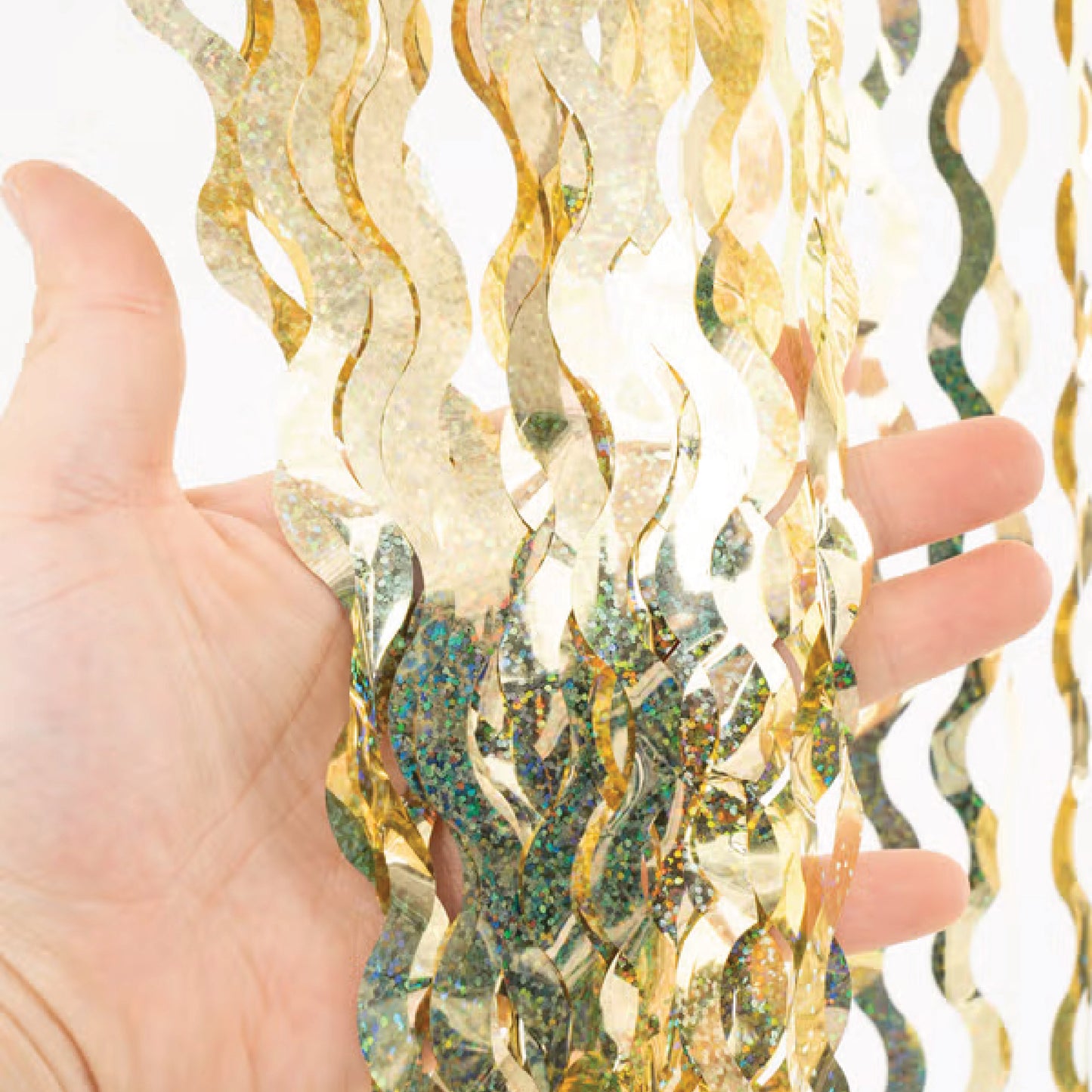 Hologram Wave Party Curtain 1X2m (Gold)